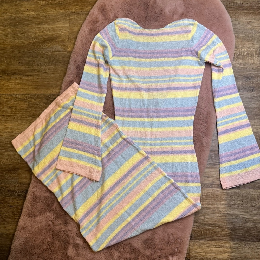 NWT! PLT Pastel Stripe V-Neck Knit Top